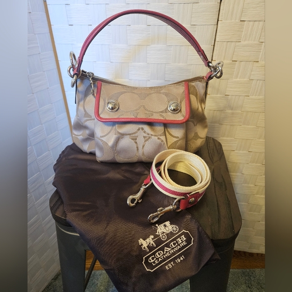 Coach poppy signature sateen groovy crossbody/handbag with dust bag - Picture 1 of 9